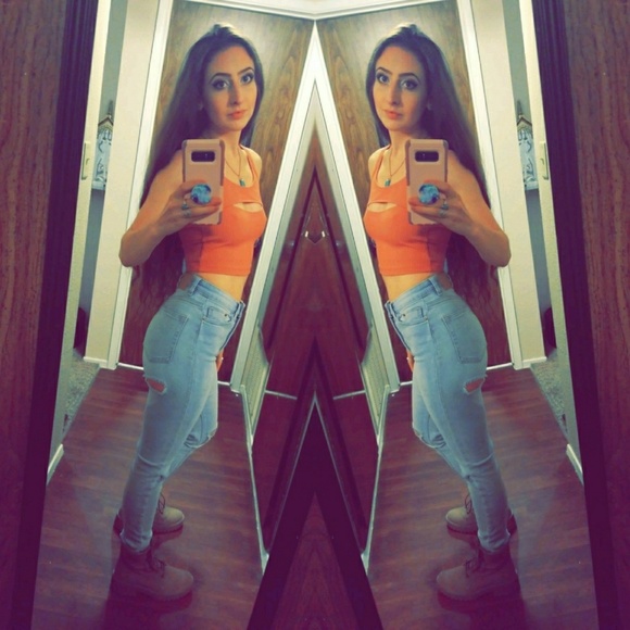 Meet your Posher, Shannon - Picture 7 of 8